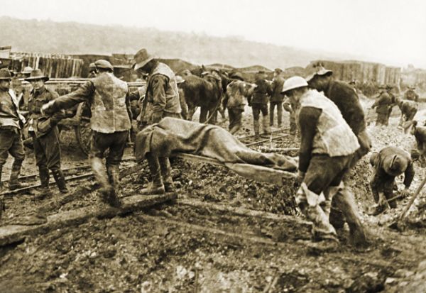 Stretcher bearers transporting wounded, December 1916. Photograph courtesy Australian War Memorial