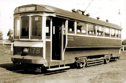 T class 178 at Point Ormond terminus, circa 1947. Photographer unknown.